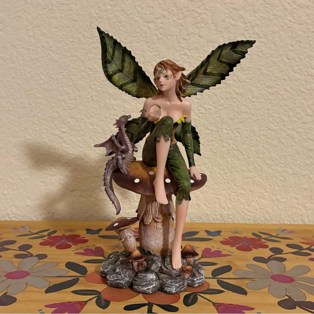 FC Design Dracolia Green Fairy w/ Dragon on Mushroom Statue